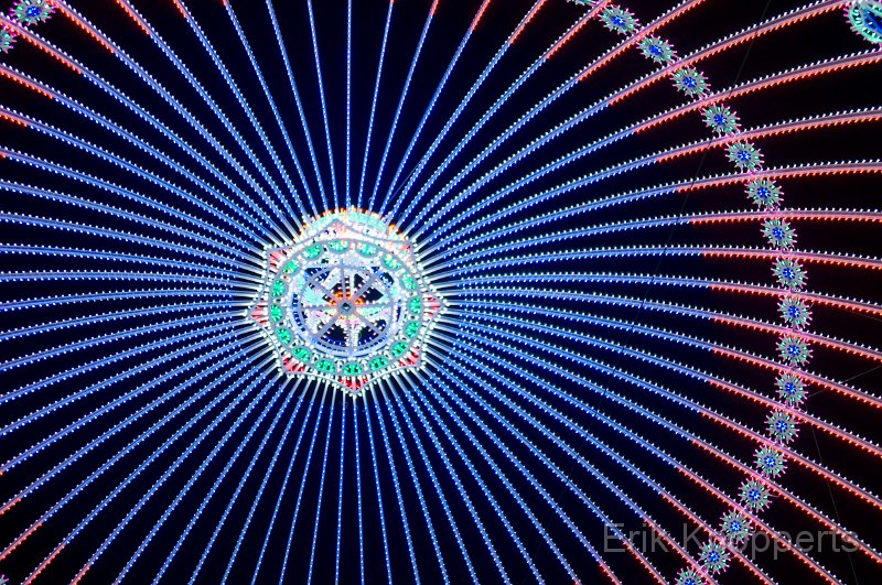 Glow 2011-4.jpg